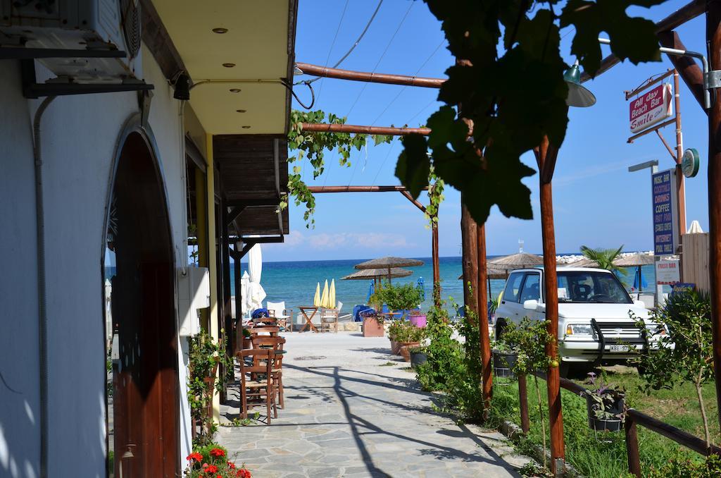 Chrisi Akti Hotel Скала-Потамиас Экстерьер фото
